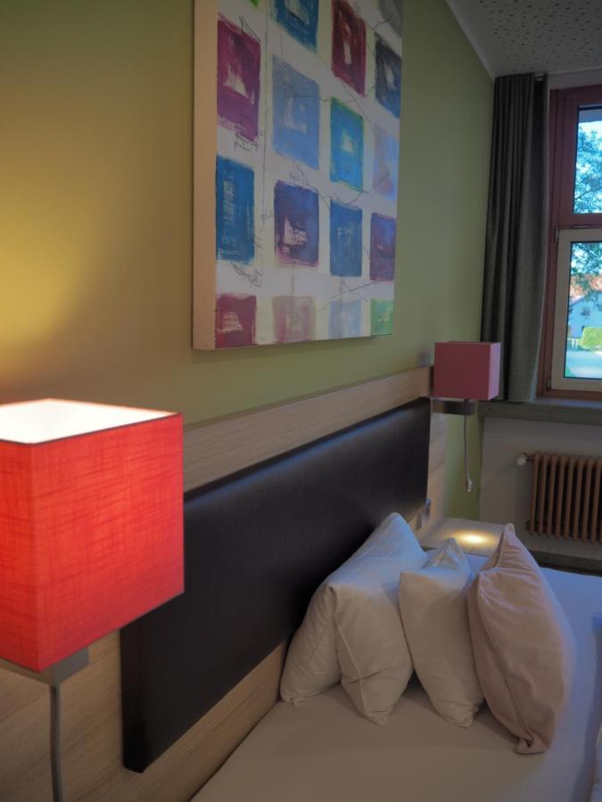 Hotel „Zur Linde“ Ehingen  Esterno foto
